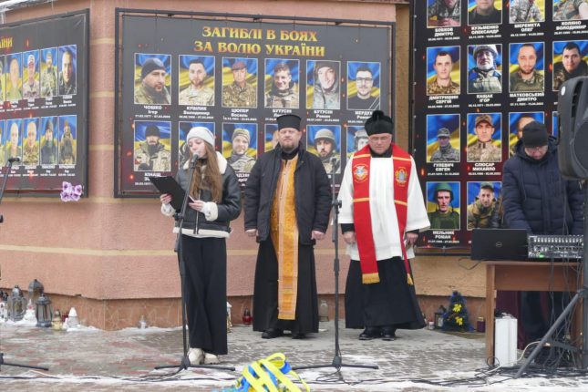 На Франківщині вшанували пам’ять кіборгів. ФОТО